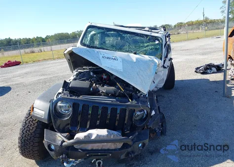 2020 Jeep Wrangler Unlimited Willys 4X4 z USA, uszkodzony, nr VIN 1C4HJXDG8LW192639